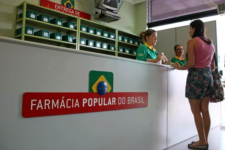 SAÚDE: Farmácia Popular: mais de 1,3 milhão de beneficiários do Bolsa Família já retiraram medicamentos